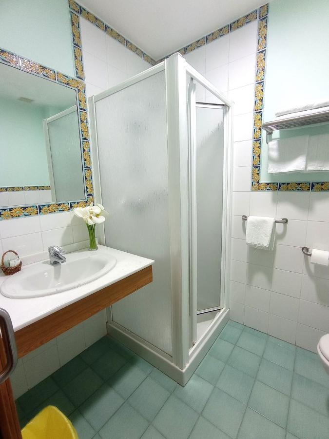 Hotel A Raina Oia Bagian luar foto